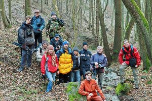 Group of detotees for photo shooting Photoevent Karov slade 5